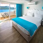 Bora 3*